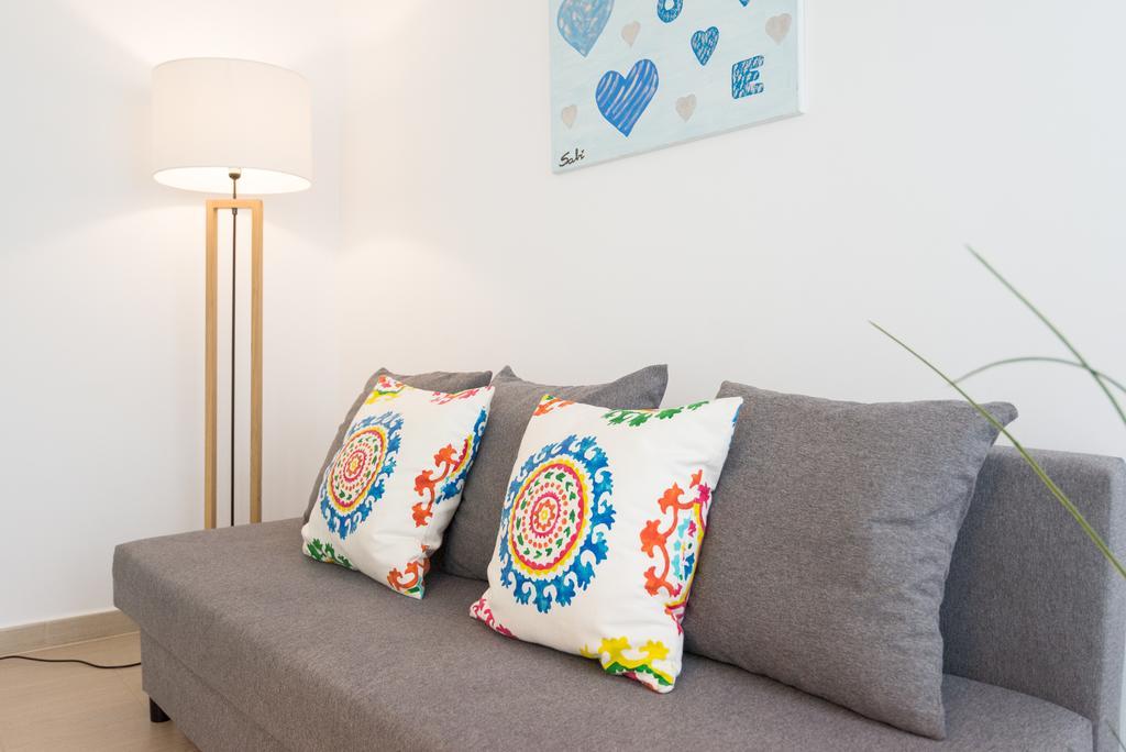 Pena City Center Apartment マラガ エクステリア 写真