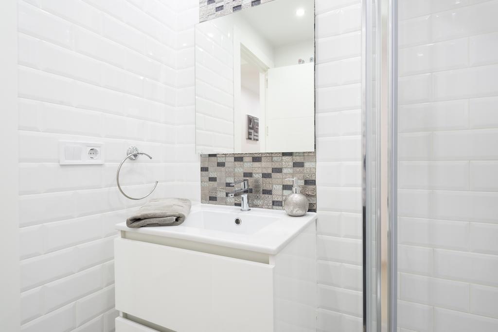 Pena City Center Apartment マラガ エクステリア 写真