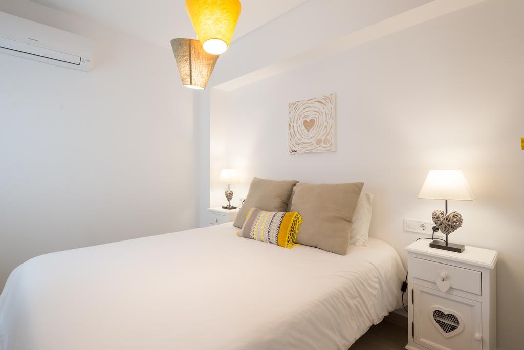 Pena City Center Apartment マラガ エクステリア 写真