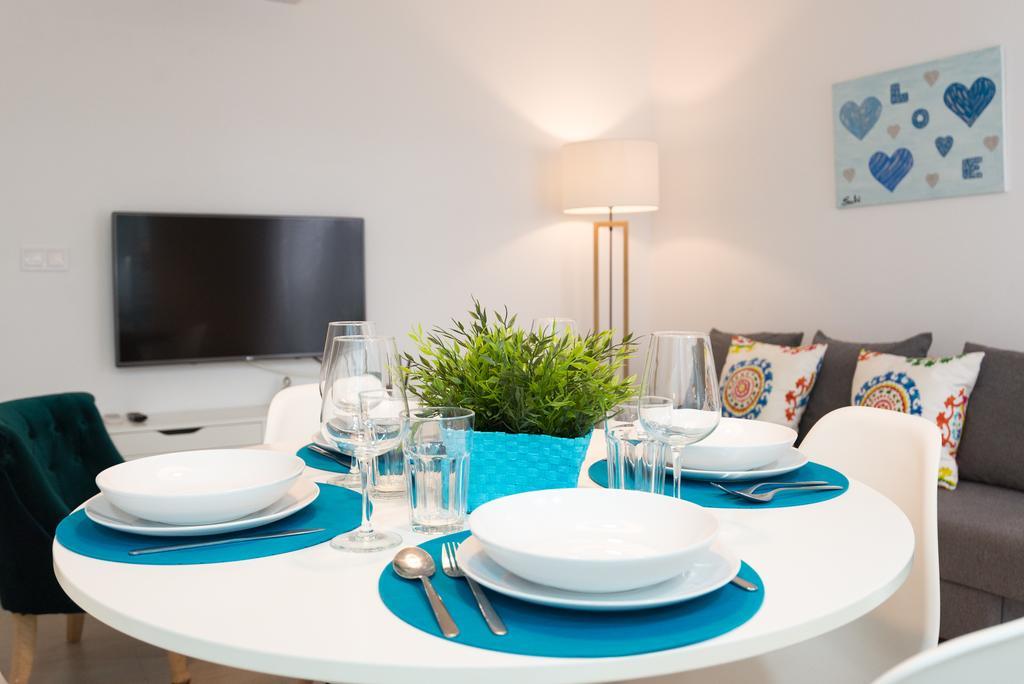 Pena City Center Apartment マラガ エクステリア 写真